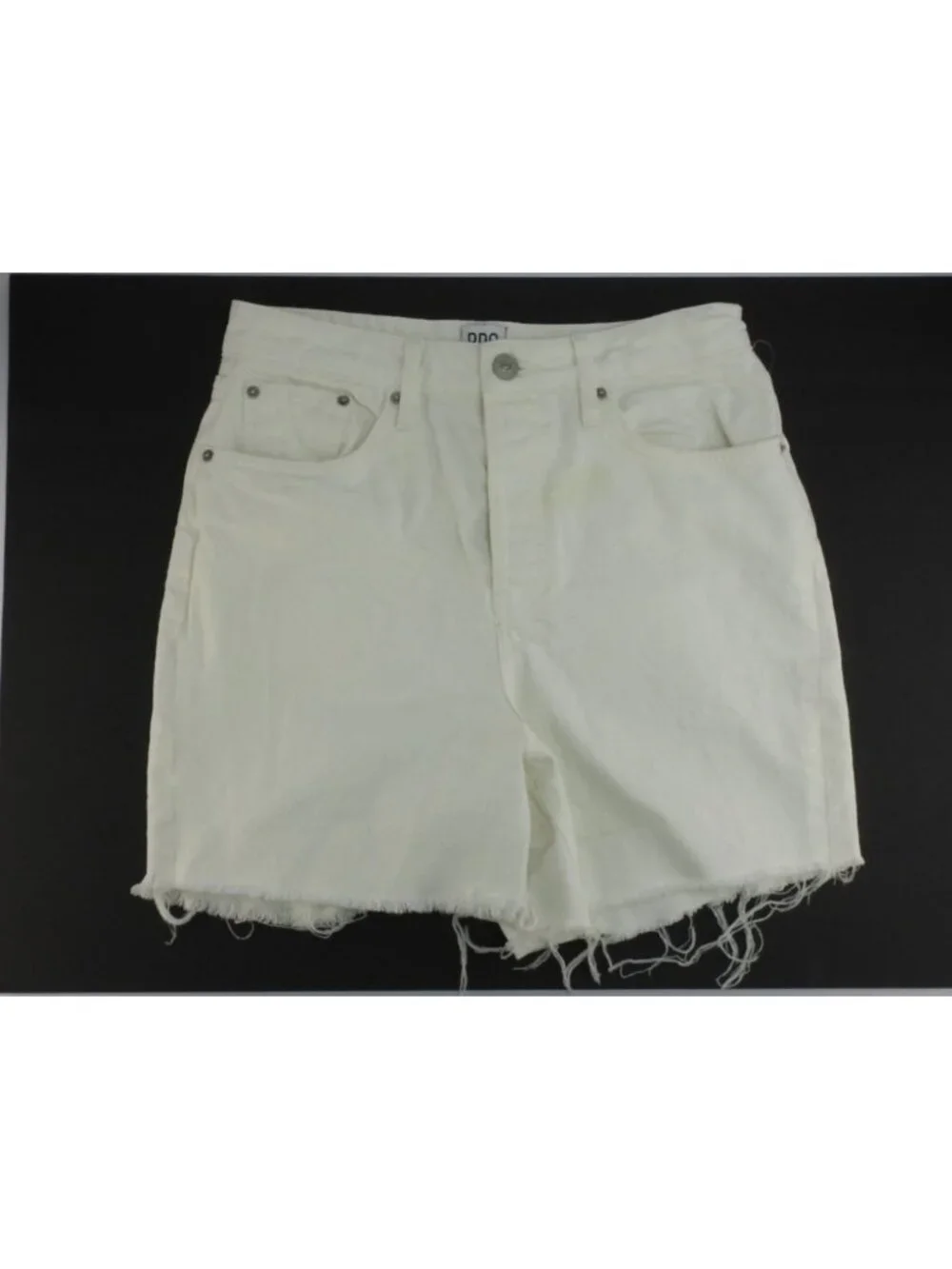 BDG Urban Outfitters White Denim Cut Off Shorts 90s Long Inseam Size 29